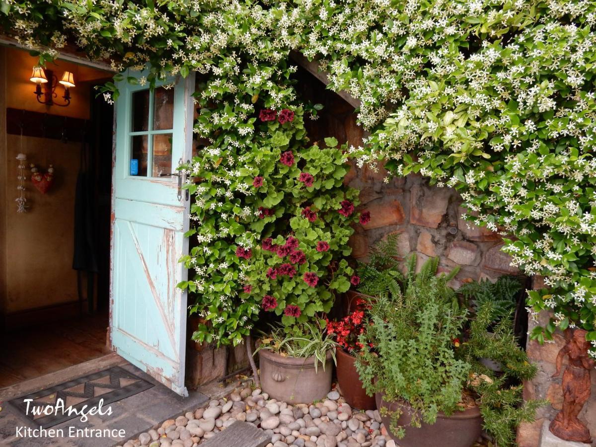 Twoangels Hotel Knysna Bagian luar foto
